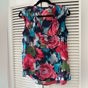 Gibson sleeveless top.